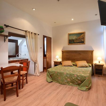 At 1 Minute From San Marco Square Apartman Velence Kültér fotó